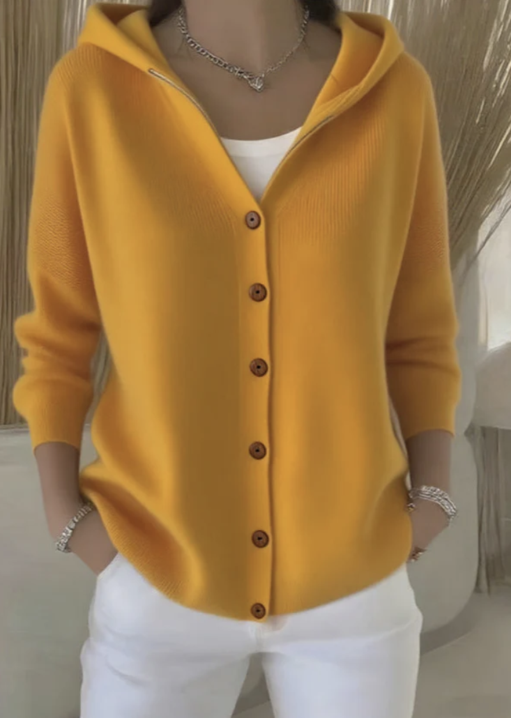 Zoey – Elegant Cardigan
